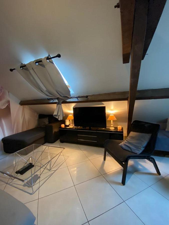 Studio Cosy A 35 Mn De Paris. Corbeil-Essonnes Εξωτερικό φωτογραφία